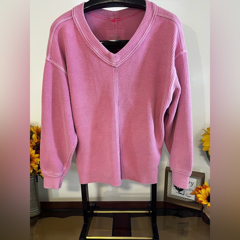 aerie Pink V-Neck Waffle Knit Sweater - Picture 2 of 7